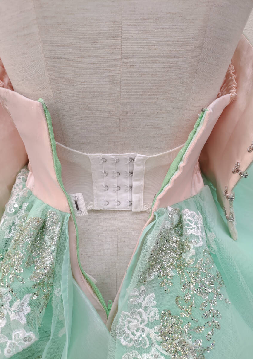 [ 送料無料 ] Scena Duno シェーナドゥーノ ウエディングドレス 5-9号 フリーサイズ カラードレス Mグリーン × サーモンピンクの画像9