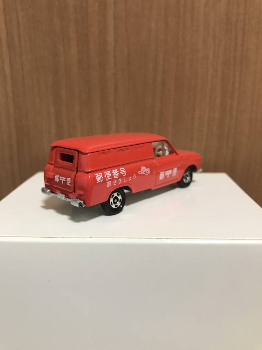 トミカミュージアム公共車館 トヨタハイラックス郵便車の画像3