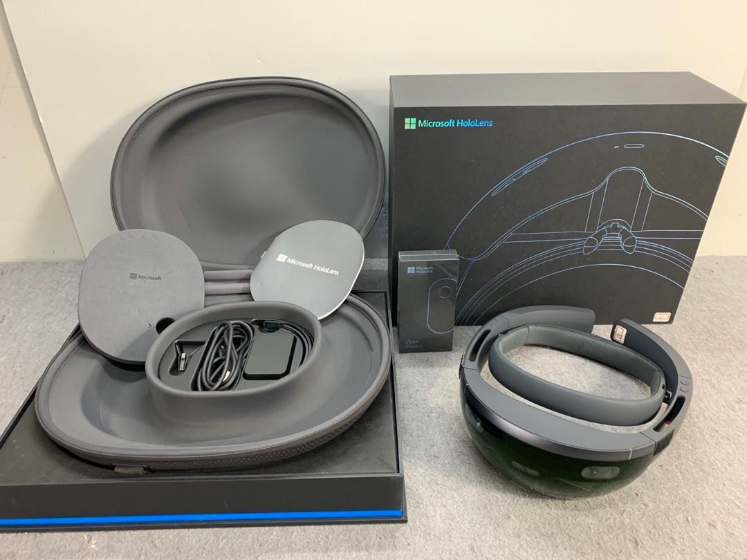 【Microsoft】HoloLens 第１世代 1688 ホログラフィック 箱付き 付属品有 中古 動作確認済み_画像1