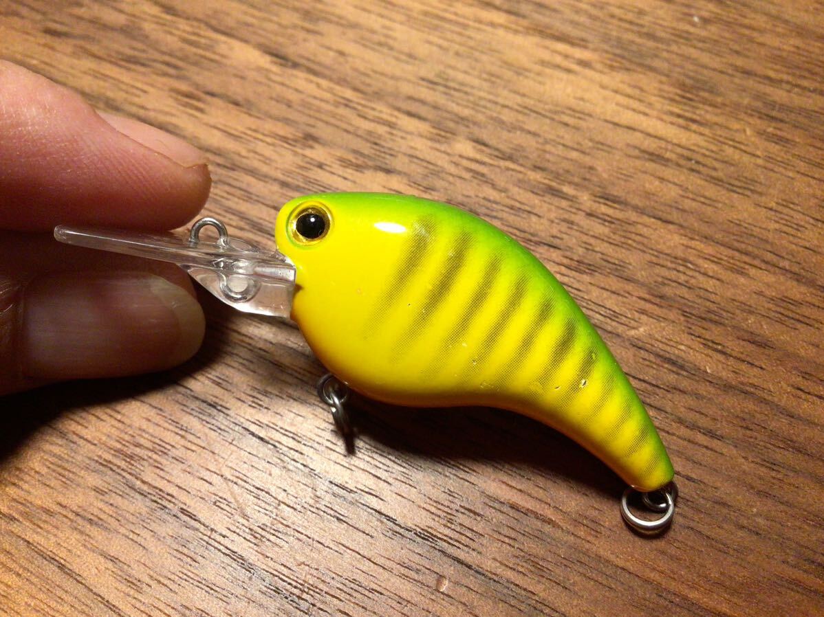 ★美品★ICHIKAWA FISHING イチカワフィッシング RC FLAT SHAD 45MD RCフラットシャッド45MD「グリーンチャートレッド」クランクベイト_画像2