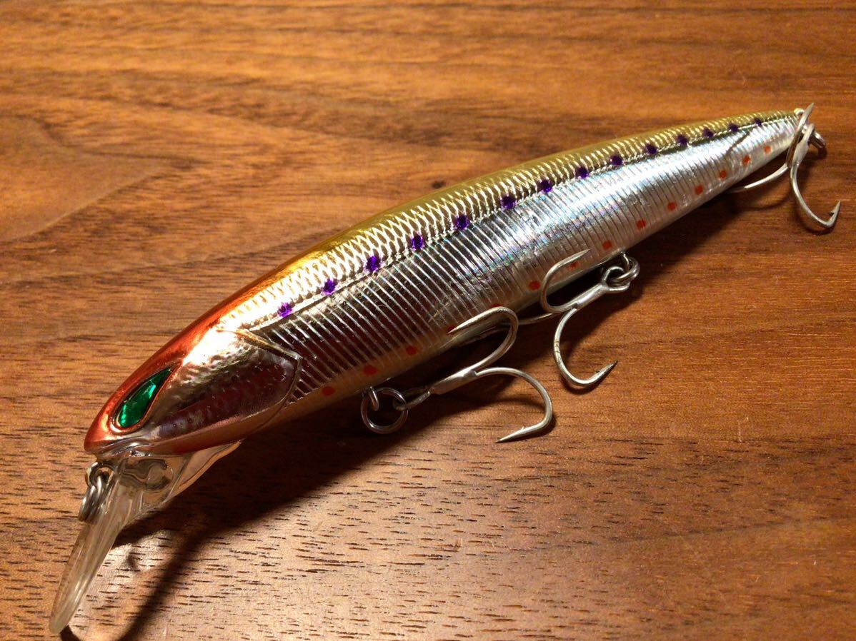 ★美品★NORIES ノリーズ LAYDOWN MINNOW MID 110SP レイダウンミノーMID 110SP“サスペンド”「クラウンブリーディングシャッド」_画像1