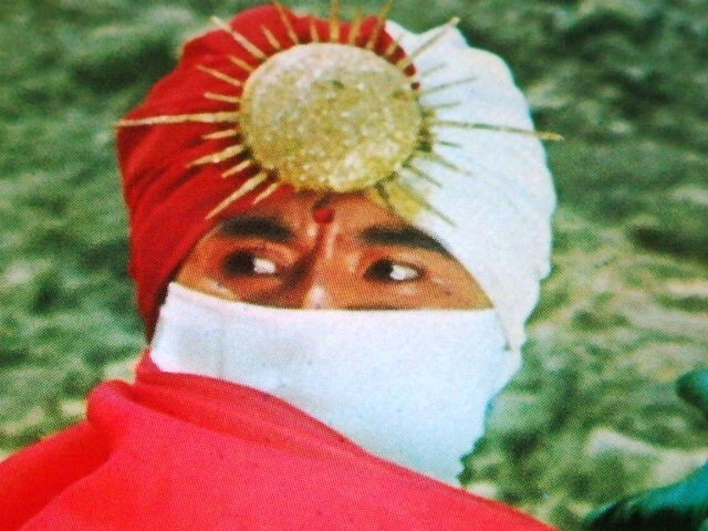 ☆本 愛の戦士レインボーマン図鑑 水谷邦久/川内康範先生/東宝 ☆本 愛の戦士レインボーマン図鑑 水谷邦久/川内康範先生/東宝