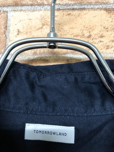 TOMORROWLAND Tomorrowland мужской боковой разрез рубашка-поло с коротким рукавом L сделано в Японии темный темно-синий хлопок 