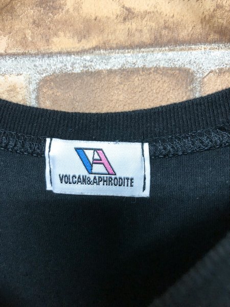 VOLCAN&APHRODITE ヴォルカンアンドアフロダイティ レディース バックプリント 半袖Tシャツ FREE 黒 コットン_画像2