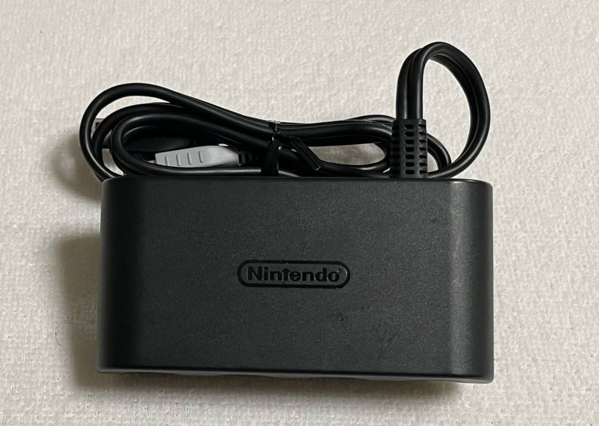 Nintendo ニンテンドー ゲームキューブ コントローラー スマブラ ホワイト ２個セット 接続タップ付きの画像3