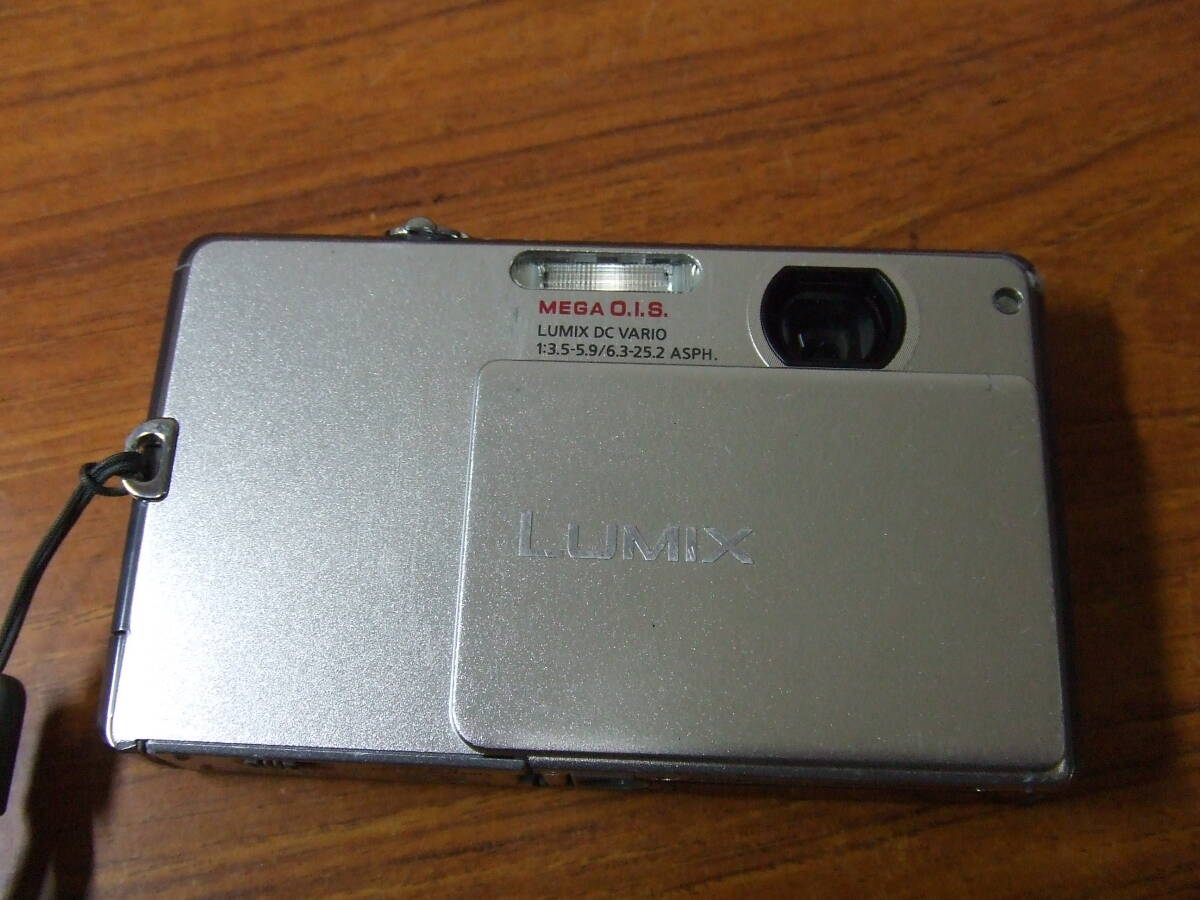 i757 Panasonic パナソニック LUMIX DMC-FP1 デジタルカメラ デジカメ 中古 未確認　ジャンク_画像2