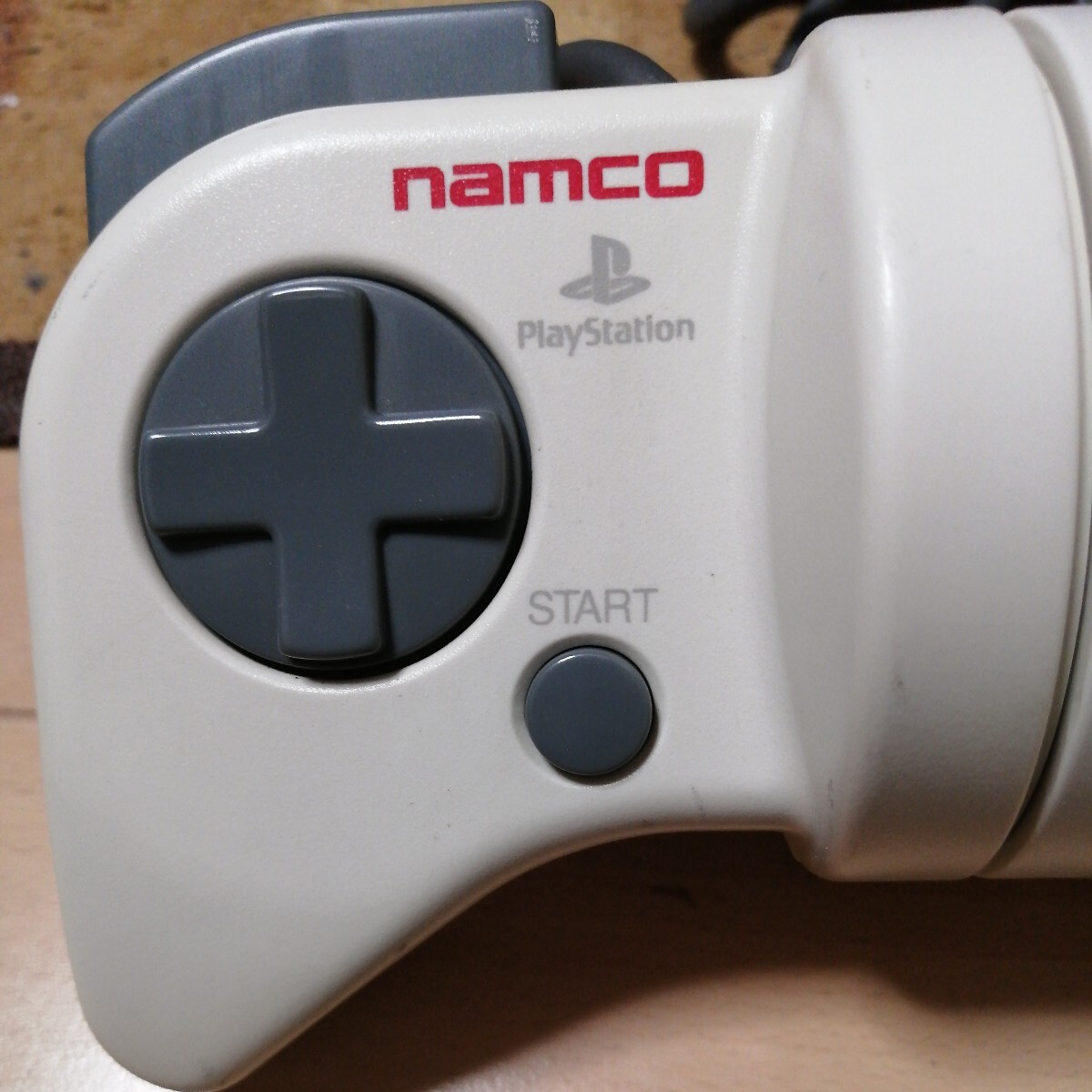 動作確認済 PS NAMCO ナムコ NPC-101 ネジコン プレイステーション コントローラー PlayStation 白 ホワイト_画像2
