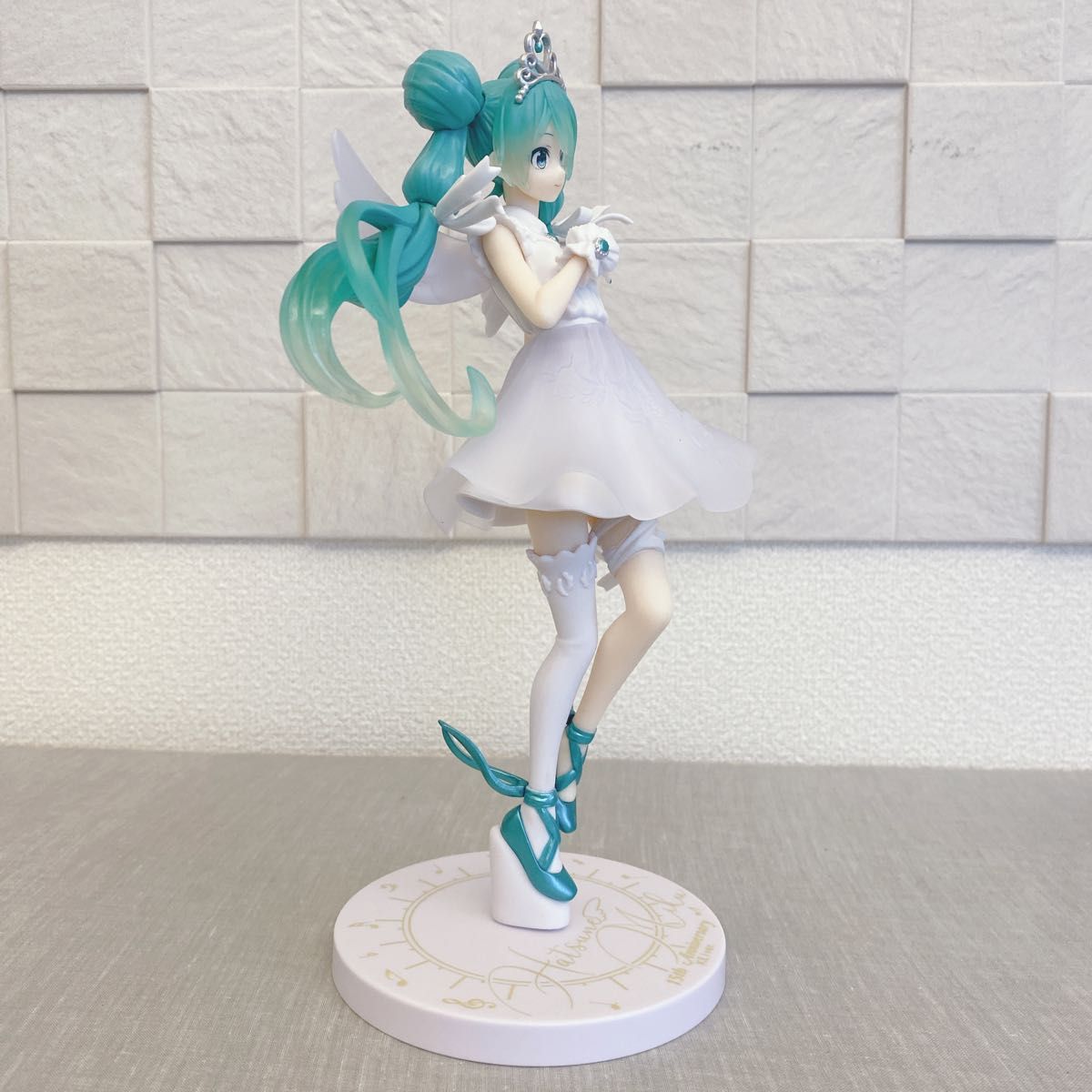 初音ミクフィギュア 初音ミク 15th Anniversary スーパープレミアムフィギュア KEI Ver.  箱無し