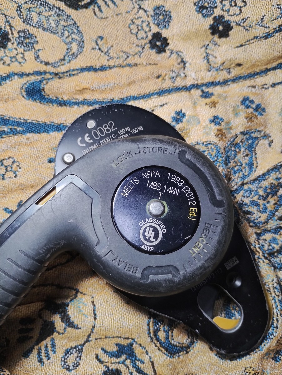 ペツル アイディ PETZL ロッククライミング I'Ds ブレーキ ペツル アイディ PETZL ロッククライミング I'Ds ブレーキ