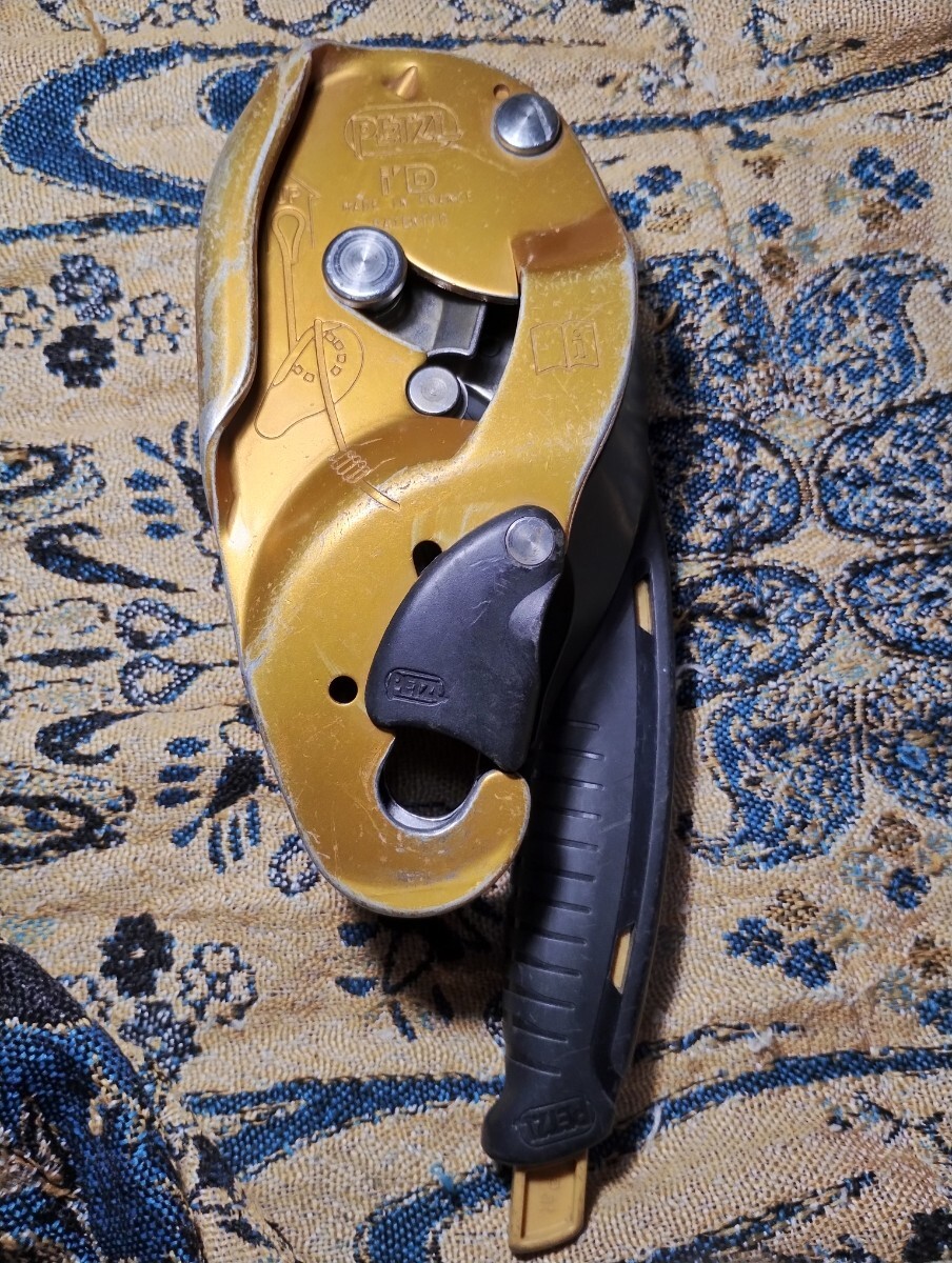 ペツル アイディ PETZL ロッククライミング I'Ds ブレーキ ペツル アイディ PETZL ロッククライミング I'Ds ブレーキ