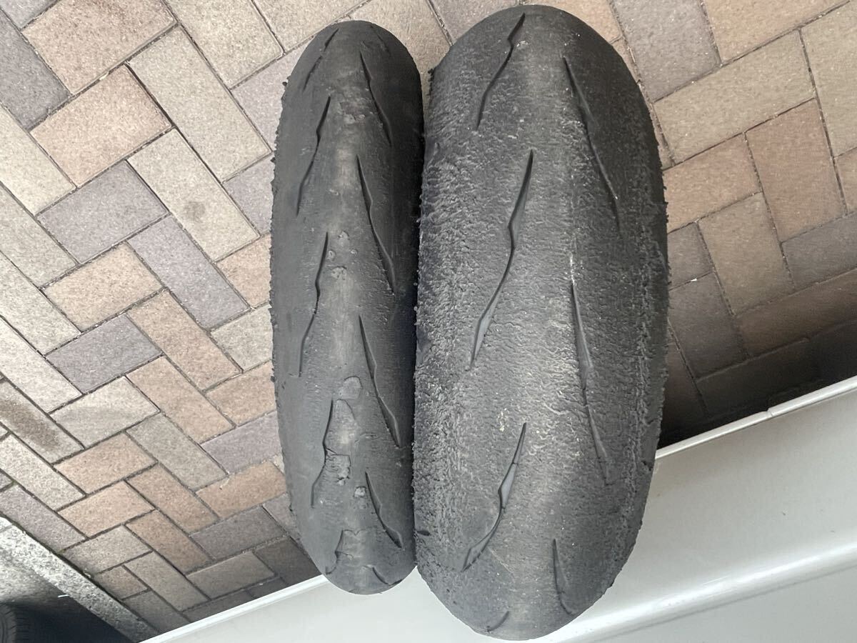 中古タイヤ前後セット①　ブリヂストン R11 120/600R17 180/640R17 ST600_画像1