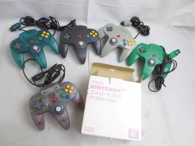 【同梱可】中古品 ゲーム NINTENDO 64 アクセサリ-・周辺機器 NUS-005 クリアパープル グリーン ブラック 他 コントの画像1