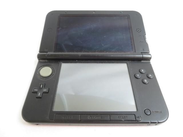 【同梱可】中古品 ゲーム ニンテンドー3DS LL 本体 SPR-001 レッド ブラック 動作品 充電ケーブル付き_画像3