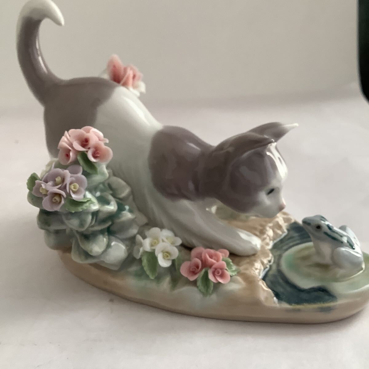 リヤドロ にらみ合い 猫とカエル フィギュリン LLADRO _画像10