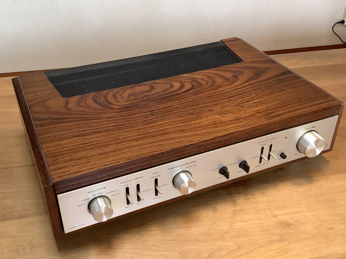 ★真空管プリアンプ　ラックスマン/ LUXMAN CL32　ウッドケース付 ＜整備・動作品＞_ウッドケースも綺麗です。