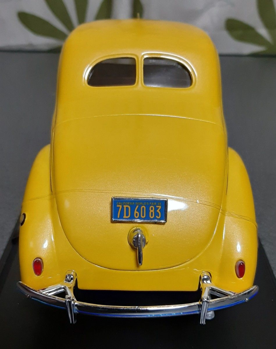 1939  Ford  Deluxe  Coupe  1/18   マイスト  新品未使用