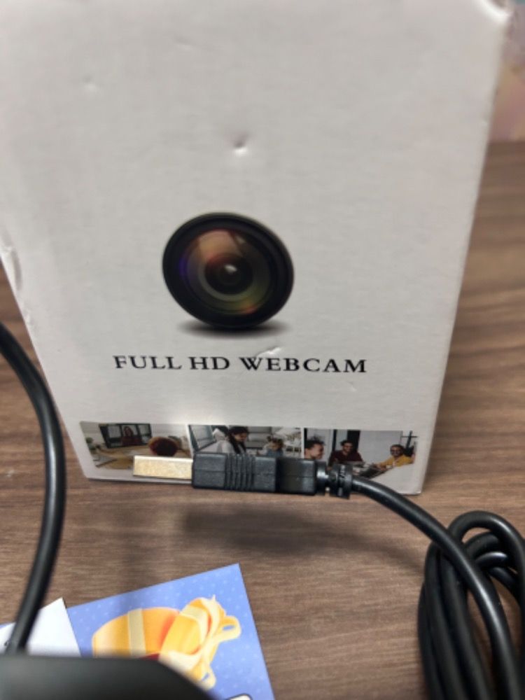 ★未使用★FULL HD WEBCAM ウエブカメラ　在宅　ペット見守り
