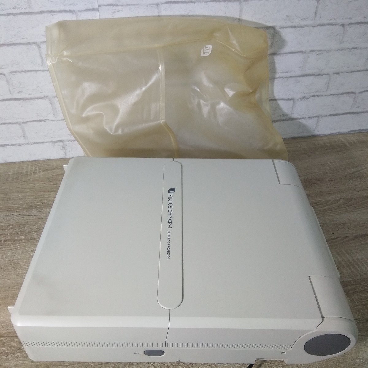 5219 [ operation goods ]FUJICS OHP CP-1 over head projector portable type 
