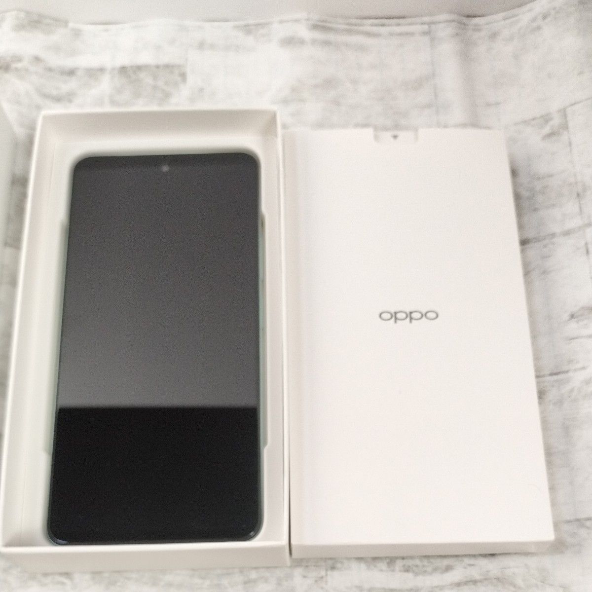 【美品】OOPO A79 5G グローグリーン