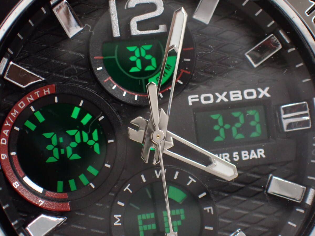 UH1652《1円》《極美品》稼働 FOXBOX メンズ アナデジ腕時計 クロノグラフ 純正ラバーバンド 箱・取説付の画像6