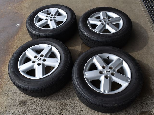 215/65R16　ノーマルタイヤ＆日産純正アルミ４本セット　中古品　エクストレイル_画像2