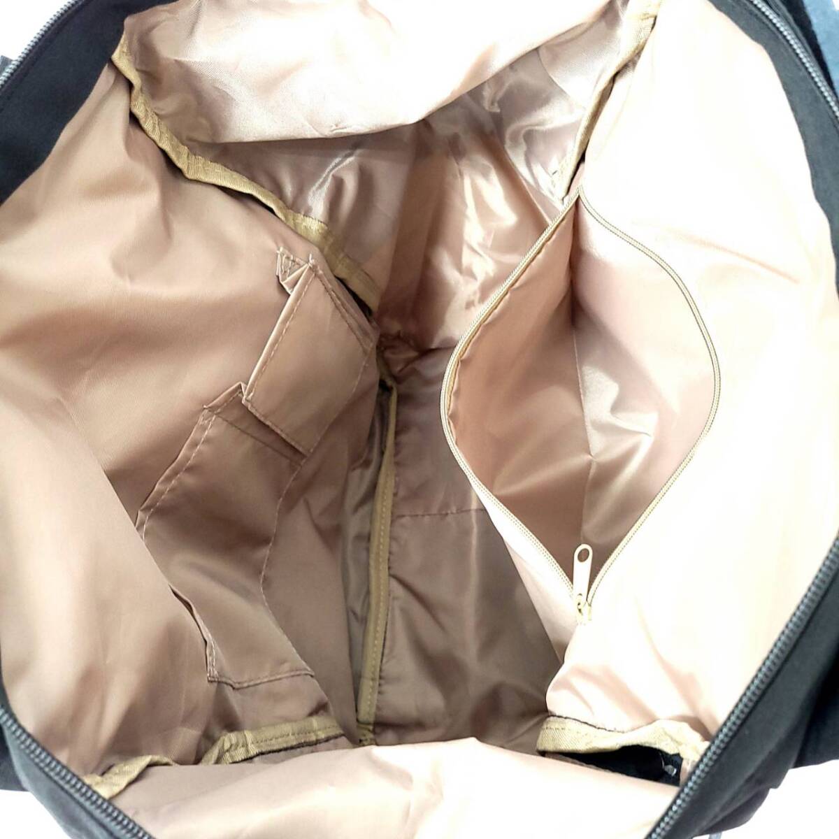 *[ stock disposal price ]KAKOKA extra-large round pocket aperture mother's bag waterproof mama bag commuting travel heat insulation pocket attaching black *T05-021a