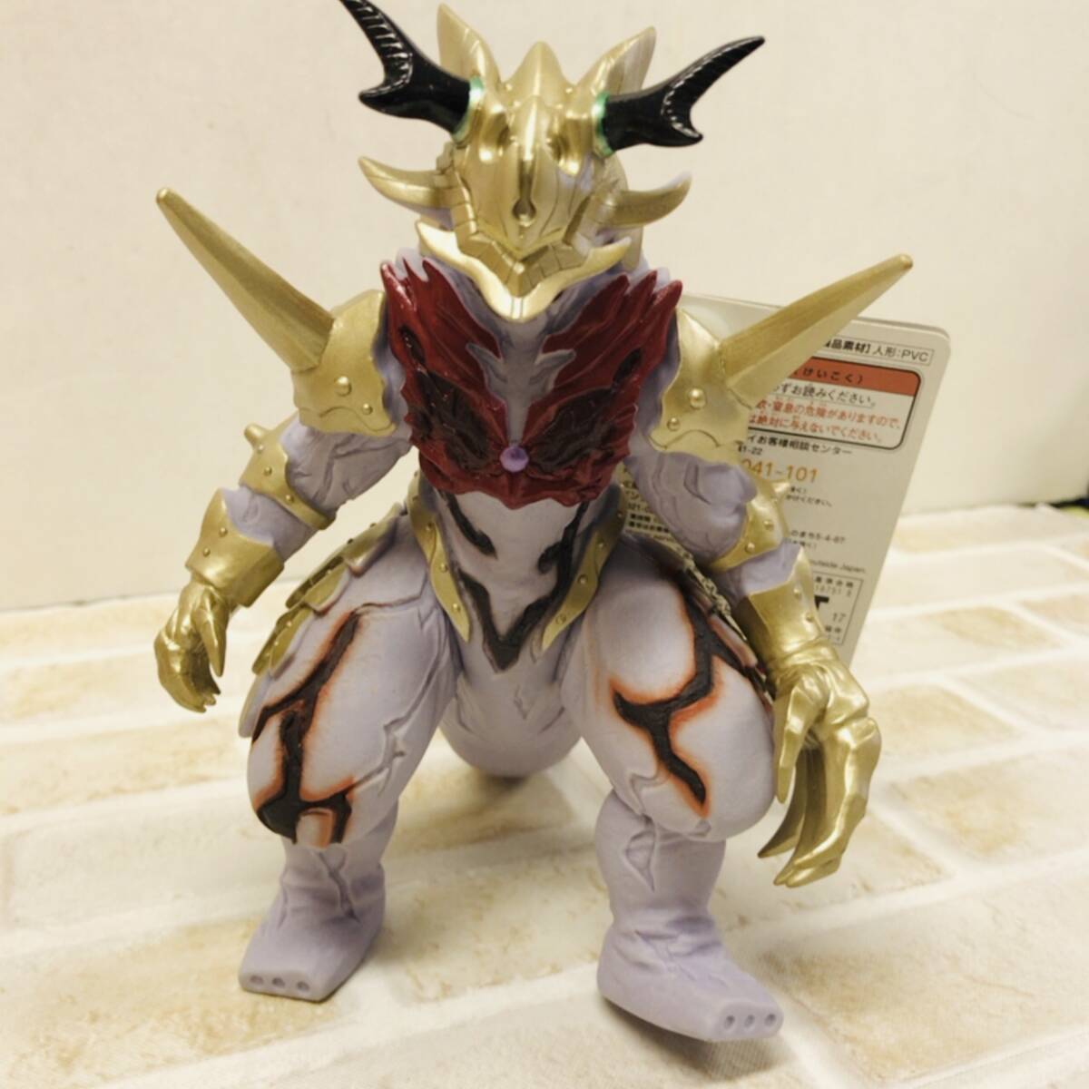 *[ фигурка ] Ultra монстр DXbe настоящий ... Thunder killer Ultraman sofvi Bandai *T05-114D