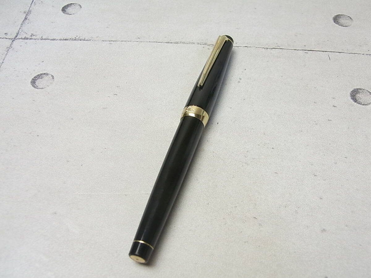 PILOT/パイロット万年筆　Elite　ペン先：１８K　USED_画像2