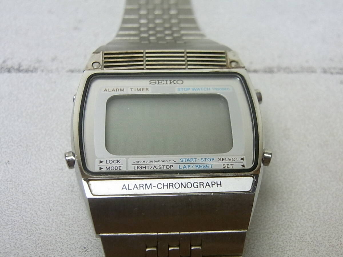 SEIKO/セイコー　ALARM-CHRONOGRAPH　デジタル腕時計　クオーツ　アラーム-クロノグラフ　A259-5060　USED_画像7