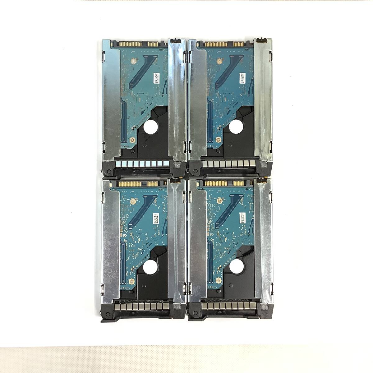 K6051365 TOSHIBA 600GB SAS 10K 2.5インチ NECマウンタ HDD 4点【中古動作品】_画像2