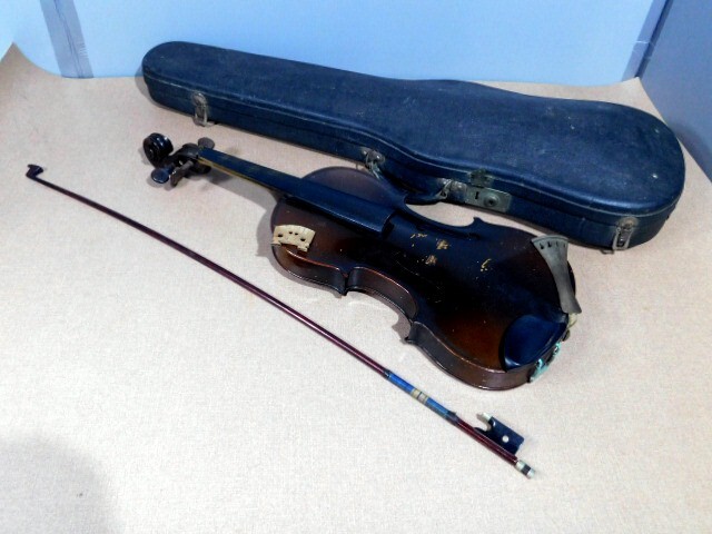MASAKICHI SUZUKI 鈴木バイオリン　No.32 4/4 古いバイオリンと弓_画像1