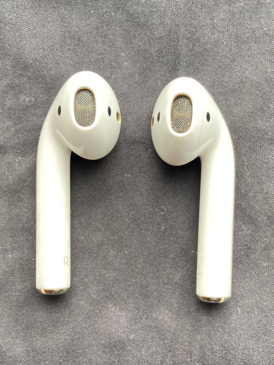 AirPods Apple Wireless アップル エアポッズ 中古　送料込み_画像4