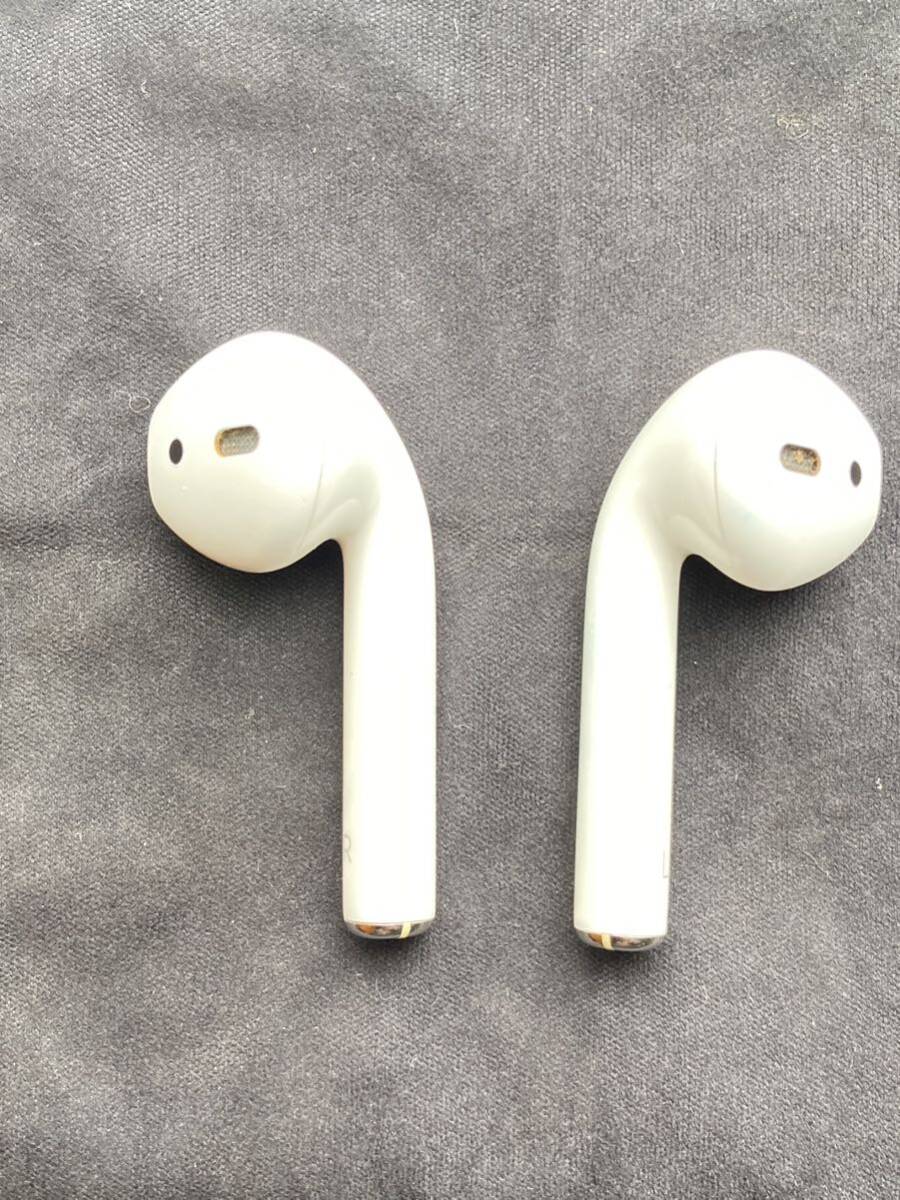 AirPods Apple Wireless アップル エアポッズ 中古　送料込み_画像3