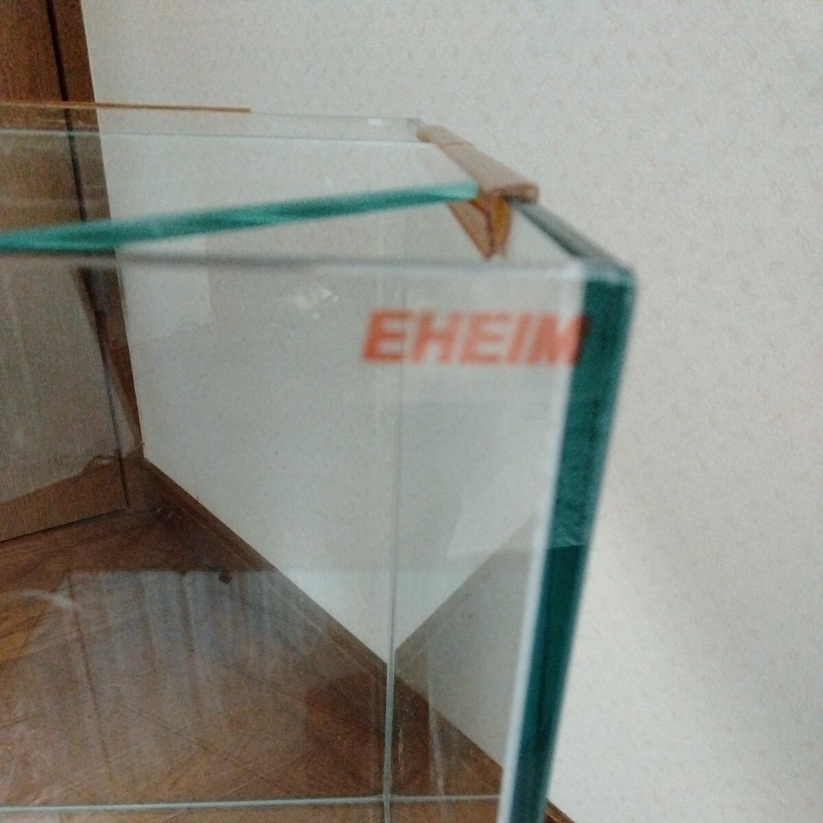 ガラス水槽　水槽 アクアリウム EHEIM　エーハイム　303040cm　熱帯魚　テトラ　飼育　フタあり_画像3