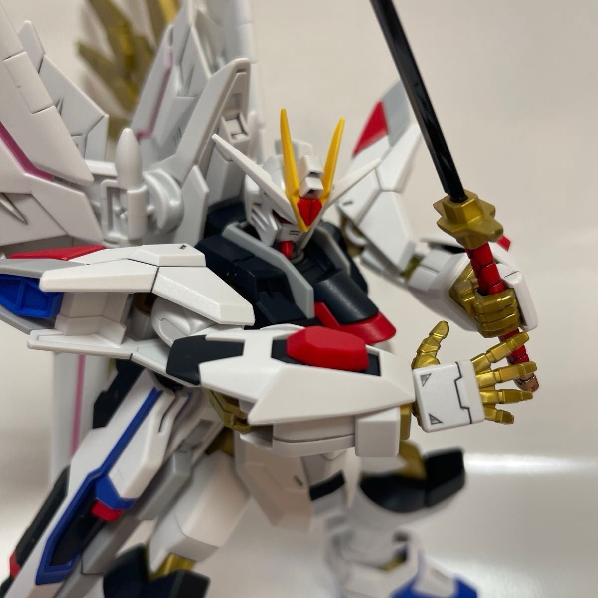 HG 1/144 マイティーストライクフリーダムガンダム 塗装済完成品 HG 1/144 マイティーストライクフリーダムガンダム 塗装済完成品