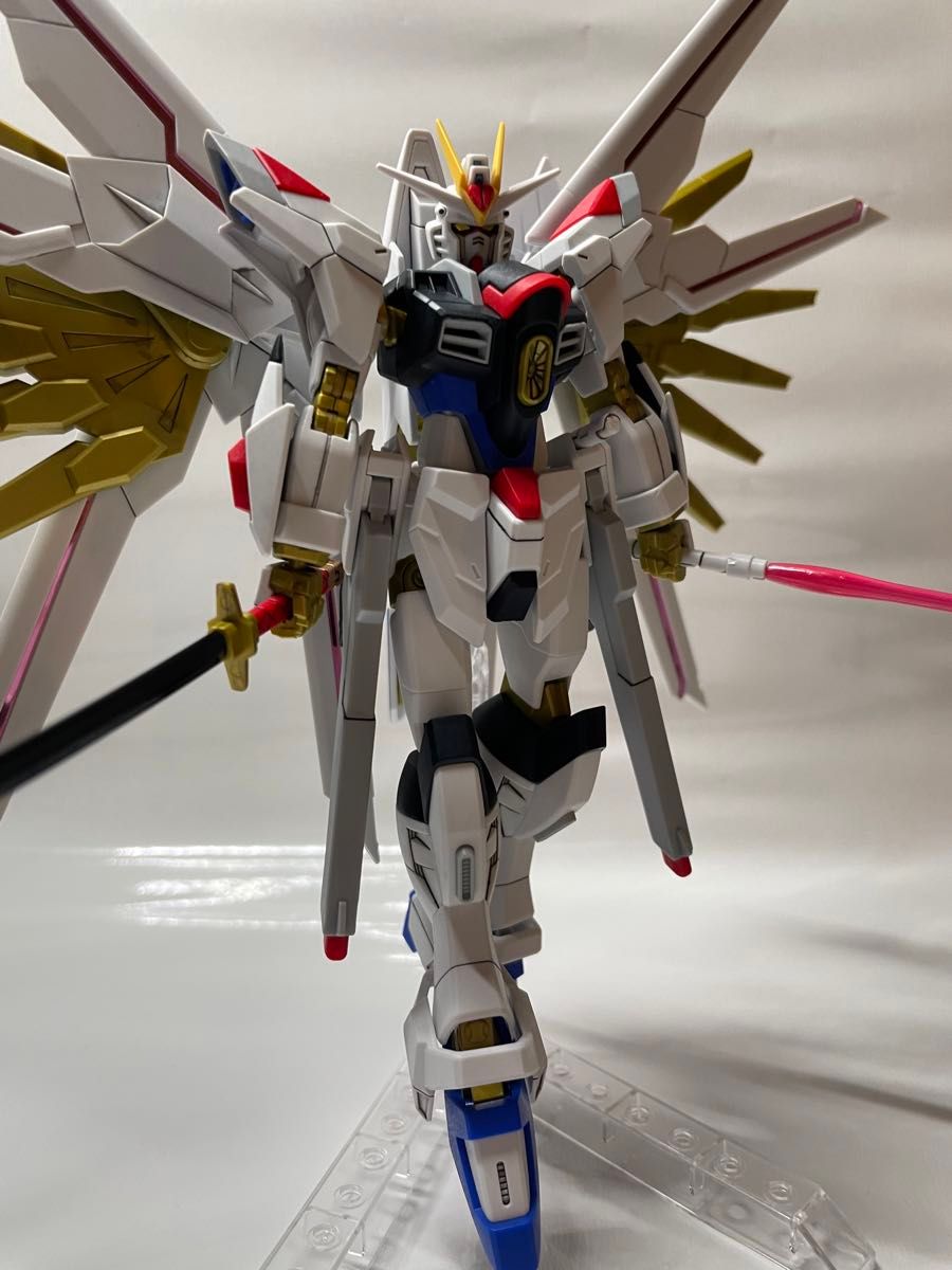 HG 1/144 マイティーストライクフリーダムガンダム 塗装済完成品 HG 1/144 マイティーストライクフリーダムガンダム 塗装済完成品