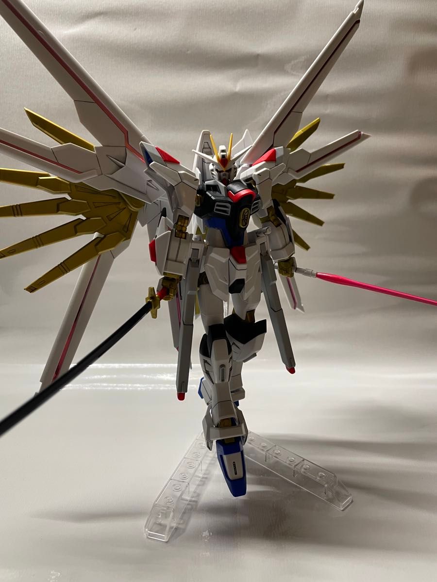 HG 1/144 マイティーストライクフリーダムガンダム 塗装済完成品 HG 1/144 マイティーストライクフリーダムガンダム 塗装済完成品