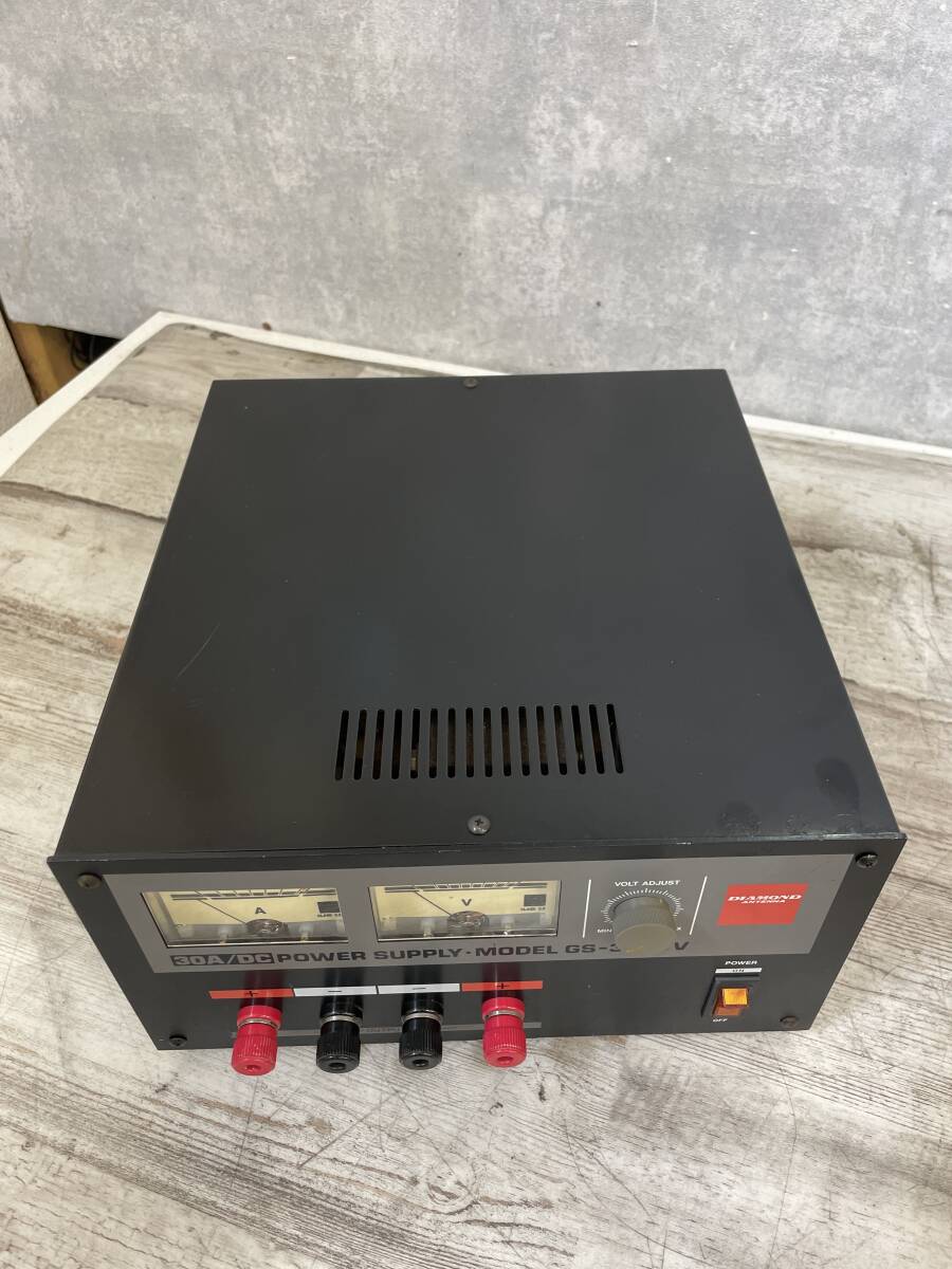 DIAMOND GS-3000V 30A/DC POWER SUPPLY