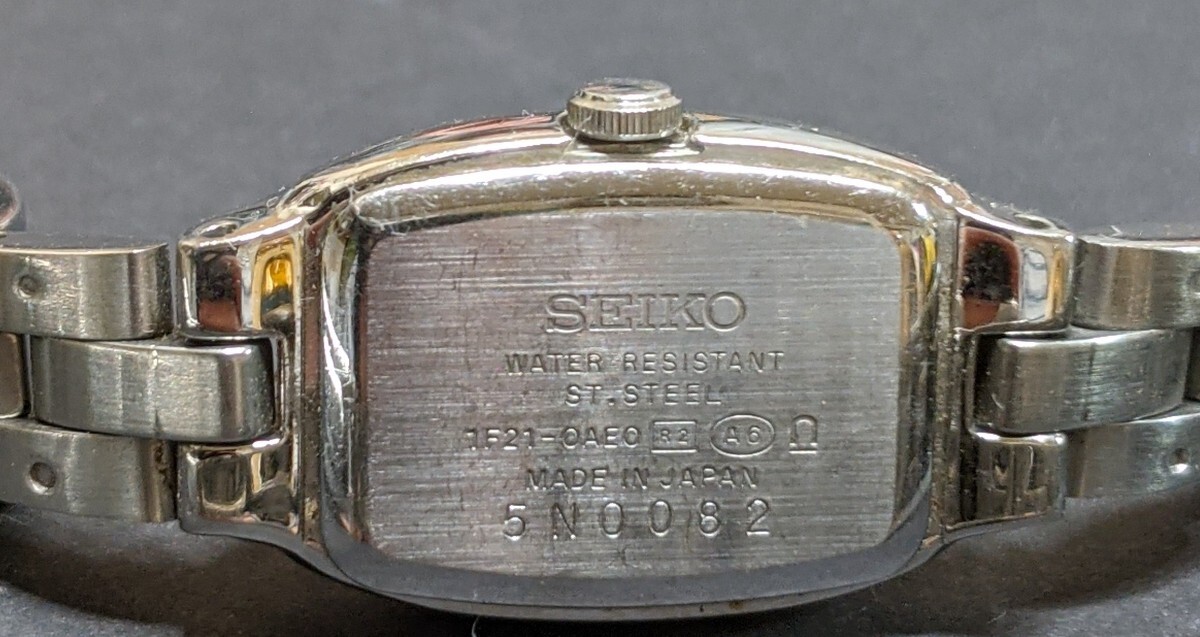 IY1582 SEIKO 1F24-OAEO 腕時計/ウォッチ/レディース/時計/セイコー 動作未確認 現状品 JUNK 送料無料