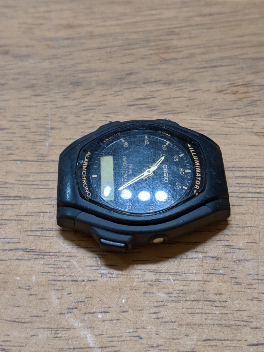 IY1578 CASIO AQ-140W ILLUMINATOR 腕時計/メンズ/カシオ 動作未確認 現状品 JUNK 送料無料