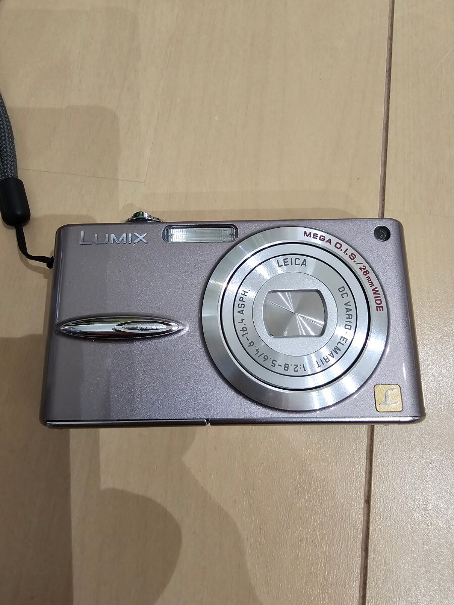 中古 Panasonic パナソニック LUMIX ルミックス デジタルカメラ DMC-FX30の画像2