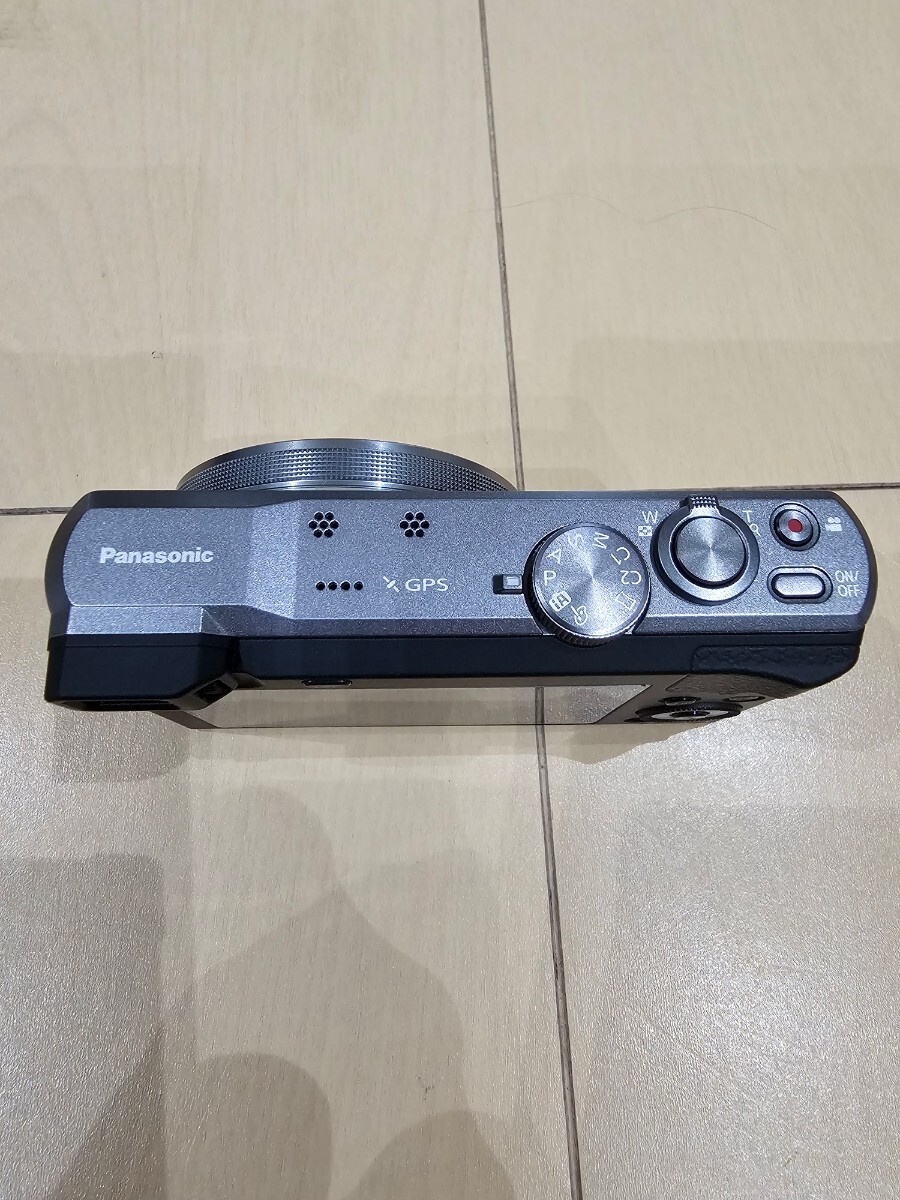 美品　Panasonic LUMIX DMC-TZ60 ブラック コンパクトデジタルカメラ_画像4