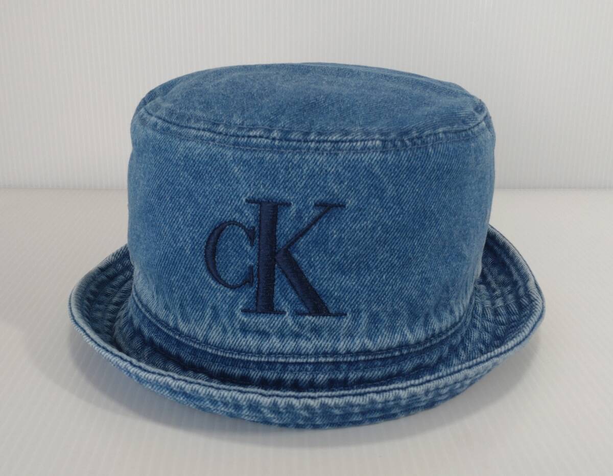 【新品・訳アリ】USA購入 Calvin Klein Denim Bucket Hat カルバンクライン バケットハット デニム ユニセックス 帽子 色ヤケあり_画像2