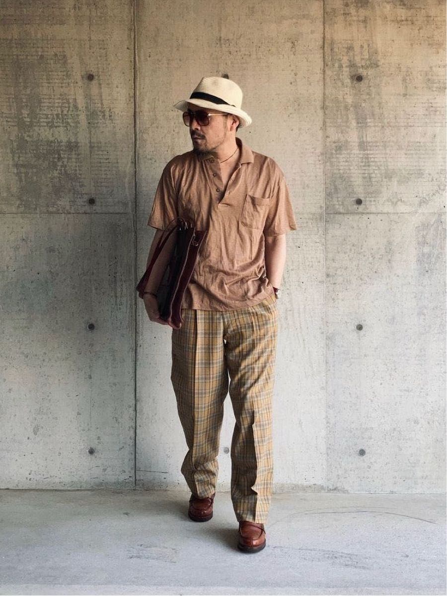 TRUSSARDIの「【TRUSSARDI】トラサルディ 本革 スクエア TRUSSARDIの「【TRUSSARDI】トラサルディ 本革 スクエア