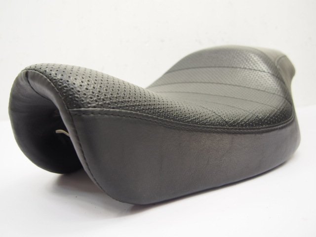  Harley sport Star original seat double seat XL883 XL1200 04-06 year material .