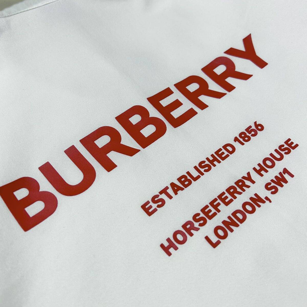  не использовался класс / современная модель *BURBERRY Burberry большой Logo рубашка с длинным рукавом платье casual белый M~L соответствует хлопок полная распродажа товар весна лето мужской 