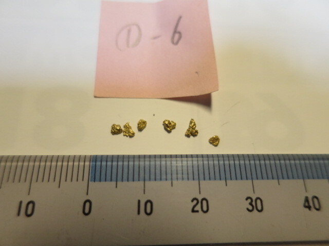 金ナゲットカリフォルニア鉱脈金塊ゴールドフィンガー　ナゲット 6粒 ①_画像2
