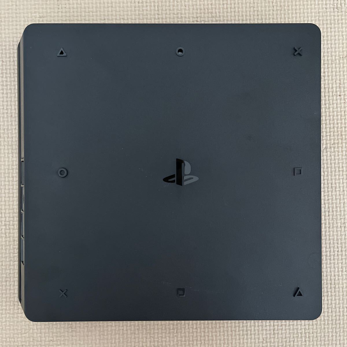 SONY PS4 CUH-2100A ジェットブラック_画像2