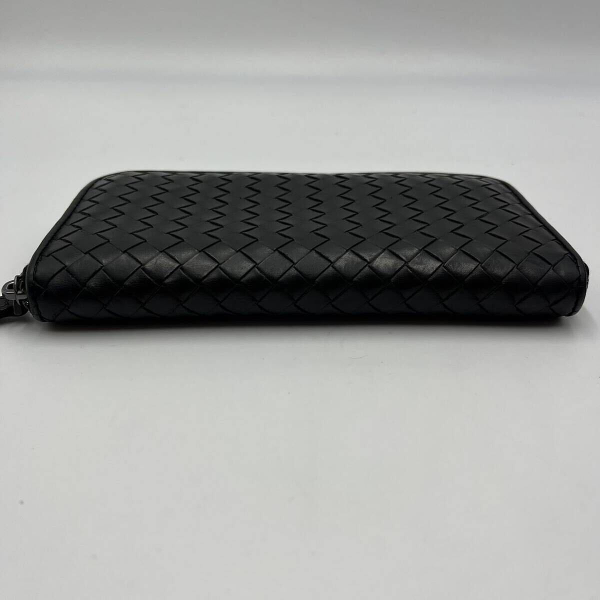 1円●美品●BOTTEGA VENETA ボッテガヴェネタ 長財布 イントレチャート ラウンドウォレット ジップ レザー ブラック 黒 メンズ 男女兼用_画像6