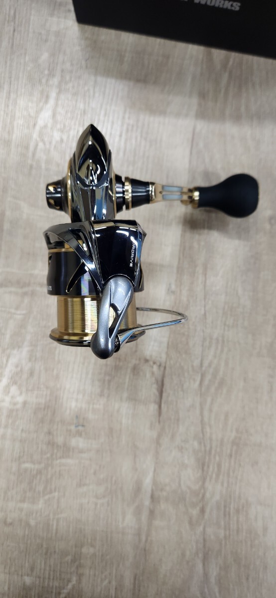 ダイワ22 イグジストLT 4000XH SLPワークスセミオーダー 極上品 ダイワ22 イグジストLT 4000XH SLPワークスセミオーダー 極上品